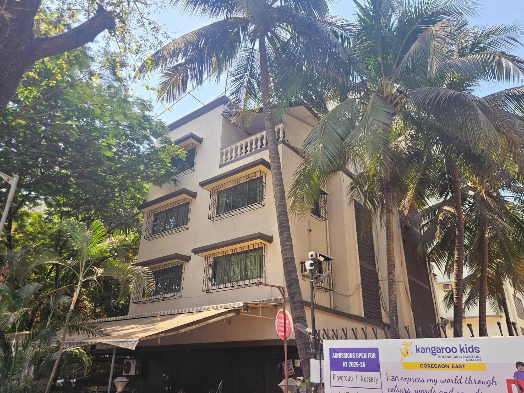 Astha Residency Hotel Mumbai Exterior photo